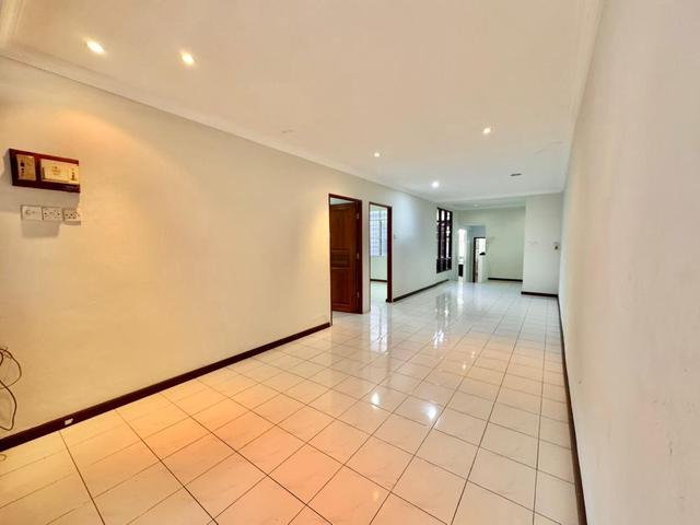 Terraced House for rent in Kuching