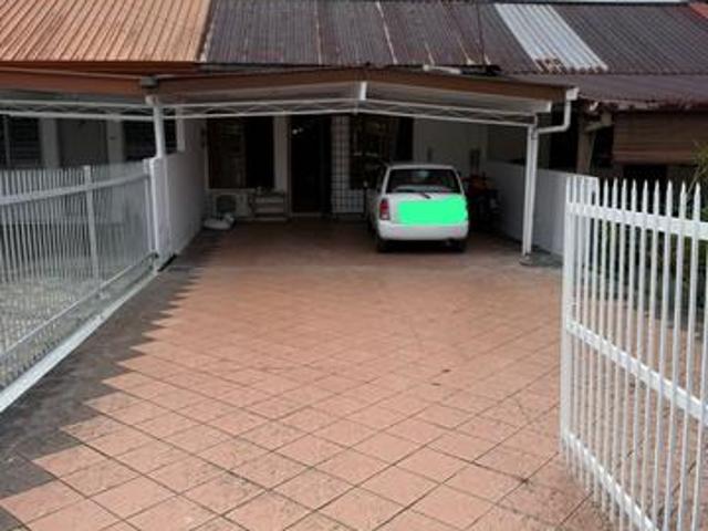Terraced House for rent in Kuching