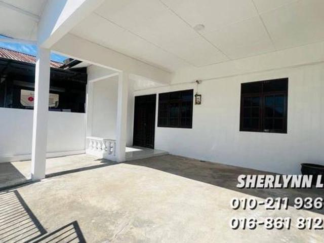 Terraced House for sale in Long Miri, Sarawak