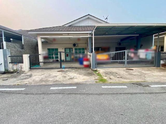 Terraced House for sale in Long Miri, Sarawak