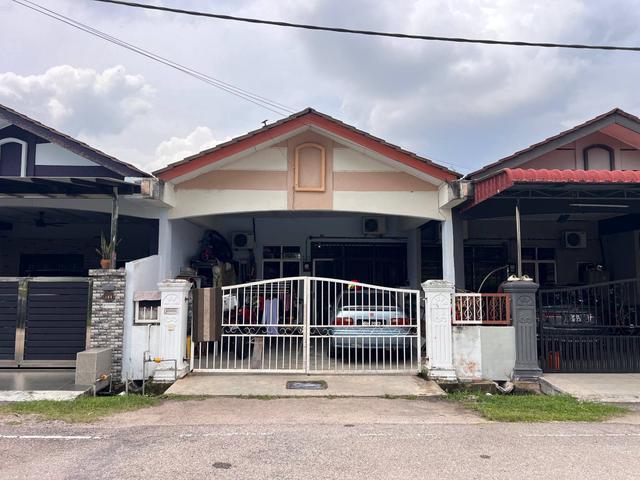 Terraced House for sale in Tangkak, Johor