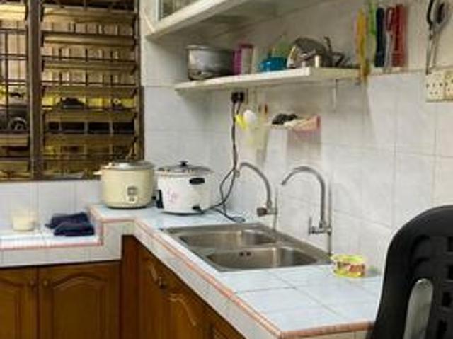 Terraced House for sale in Tanjong Sepat, Selangor