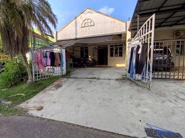 Terraced House for sale in Ulu Tiram, Johor