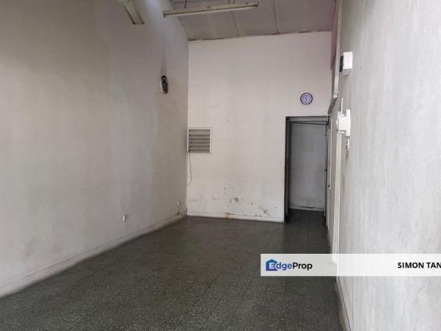 House for sale in Petaling, Damansara Damai