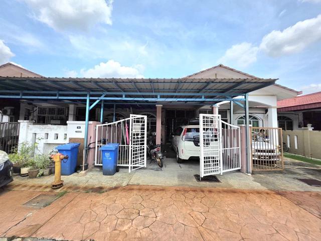 Terraced House for sale in Shah Alam, Petaling