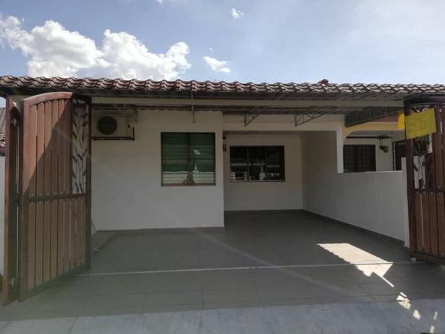 Terraced House for sale in Petaling, Damansara Damai