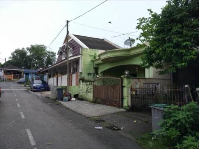 Property for sale in Kulai