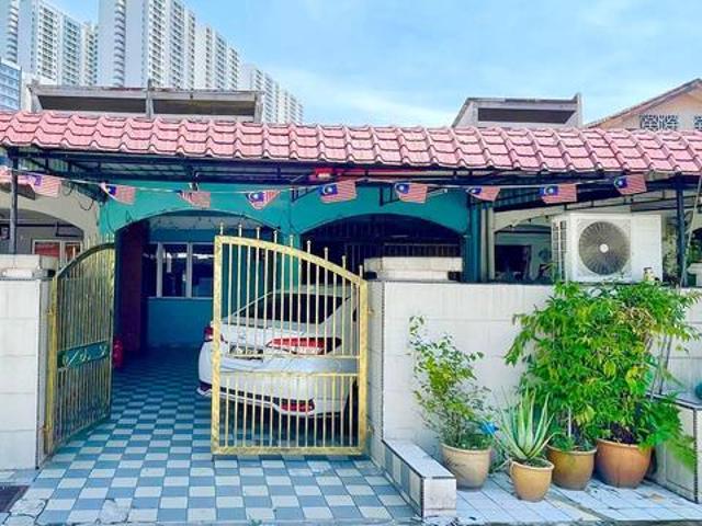 Terraced House for sale in Country Heights Damansara, Kuala Lumpur