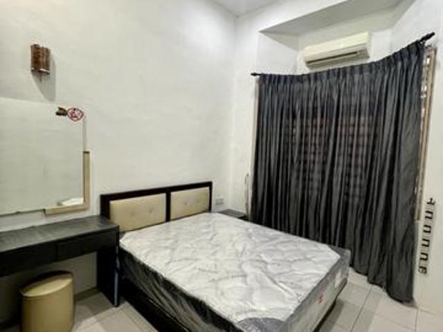 Terraced House for rent in Wellesley, Penang