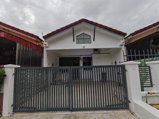 Terraced House for rent in Ulu Tiram, Johor