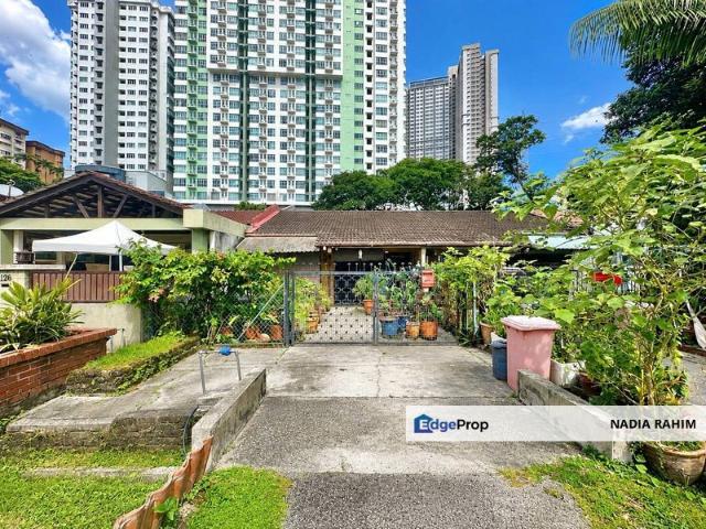 House for sale in Petaling, Damansara Damai