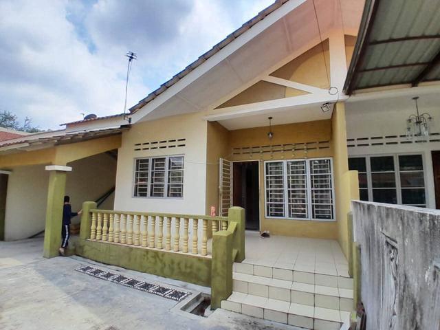 Residential House for sale in Banting, Selangor