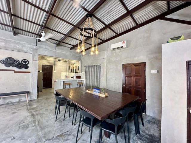 Residential House for rent in Malaka