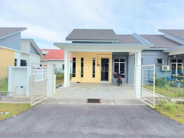 Residential House for sale in Tanjong Sepat, Selangor