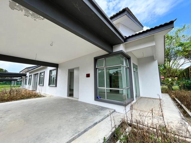 Residential House for sale in Malaka