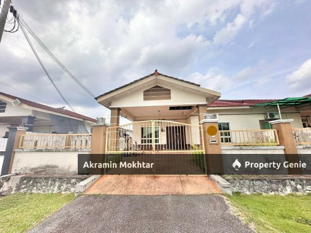 Residential House for sale in Nilai, Negeri Sembilan