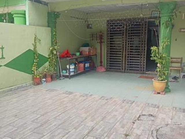 Residential House for sale in Ulu Tiram, Johor