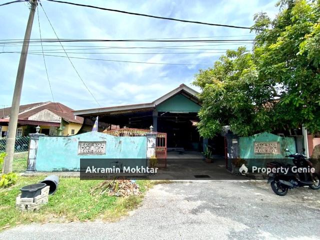 Residential House for sale in Kuala Selangor, Selangor