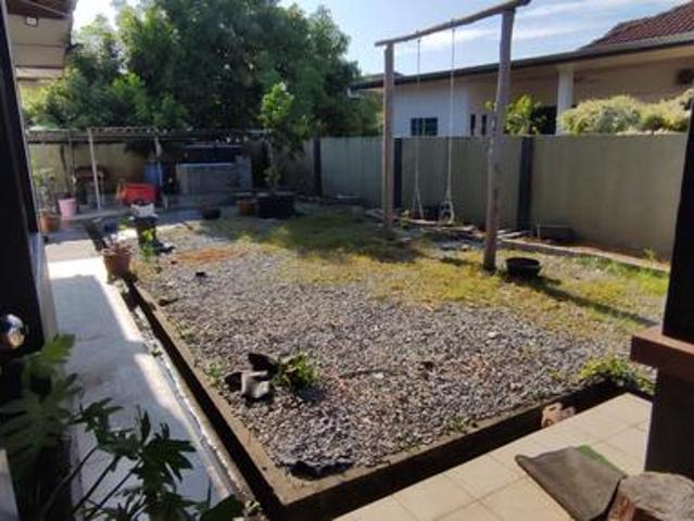 Residential House for sale in Miri, Bahagian Miri
