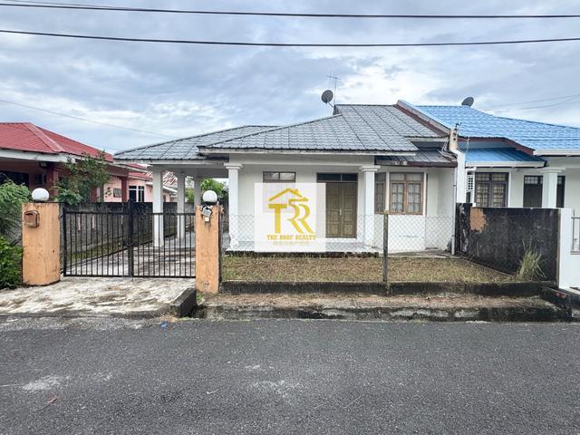 Residential House for sale in Long Miri, Sarawak