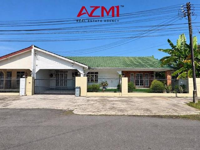 Residential House for sale in Long Miri, Sarawak