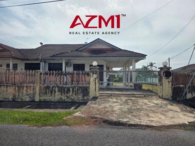 Residential House for sale in Long Miri, Sarawak