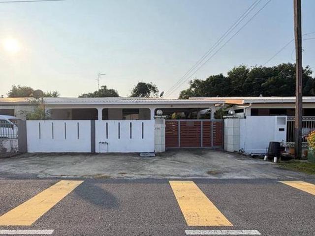 Residential House for sale in Long Miri, Sarawak