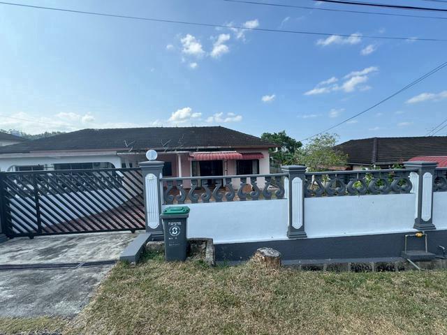 Residential House for sale in Kluang, Johor