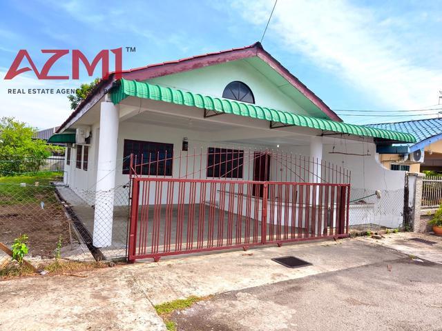 Residential House for sale in Long Miri, Sarawak