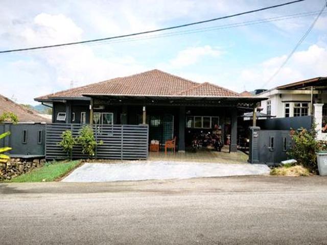 Residential House for sale in Sendayan Village, Negeri Sembilan