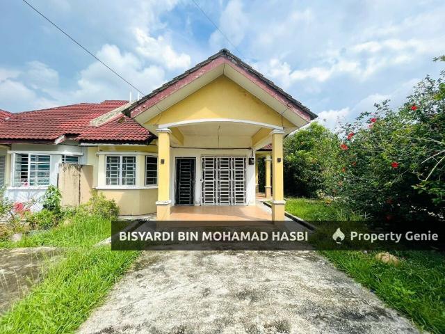 Residential House for sale in Jenjarom, Selangor