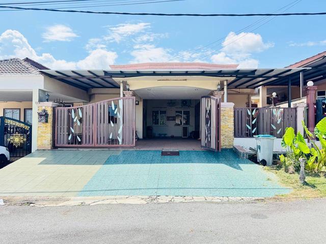 Residential House for sale in Sendayan Village, Negeri Sembilan