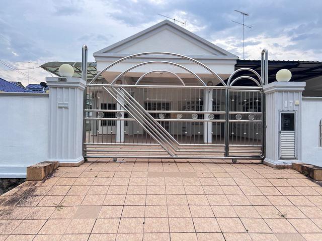 Residential House for sale in Kluang, Johor