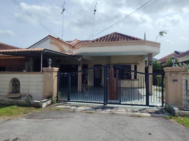 Residential House for sale in Kluang