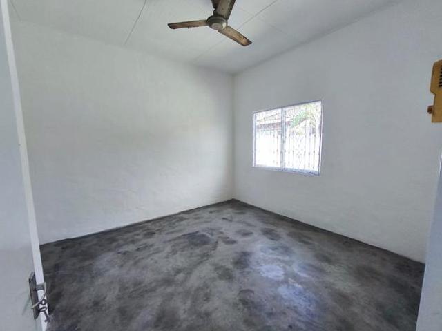 Bungalow for sale in Wellesley, Penang