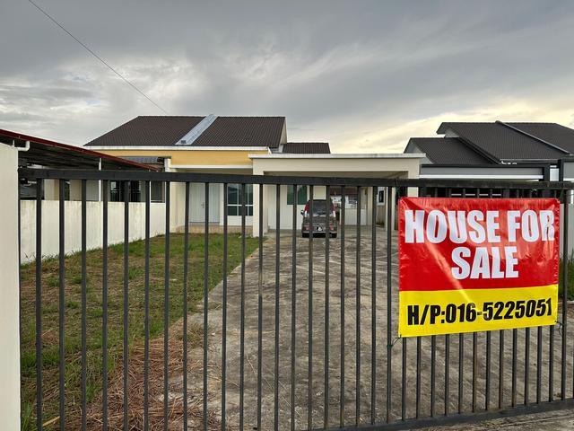 Residential House for sale in Long Miri, Sarawak