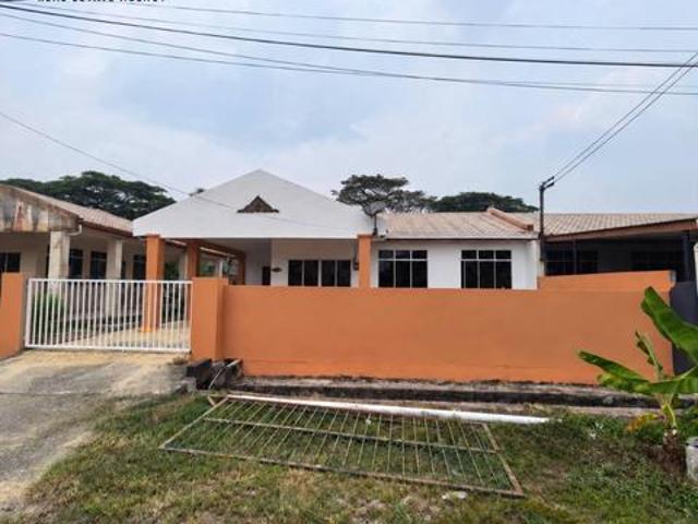 Residential House for sale in Kuching, Sarawak