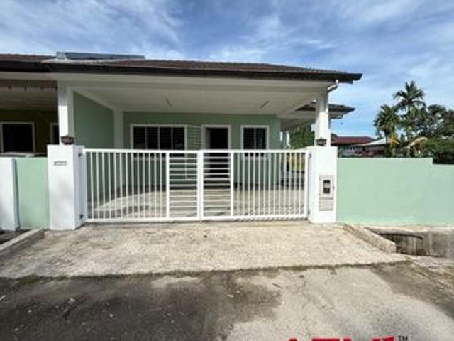Residential House for sale in Kuching