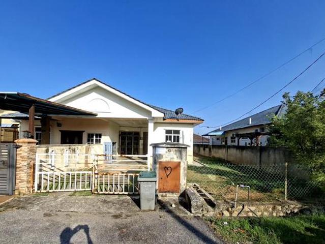 Residential House for sale in Sendayan Village, Negeri Sembilan