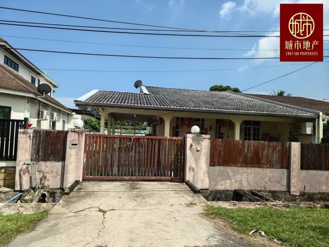Residential House for sale in Long Miri, Sarawak