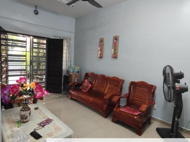 House for sale in Sendayan Village, Negeri Sembilan