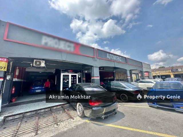 Shop for sale in Tanjong Sepat, Selangor