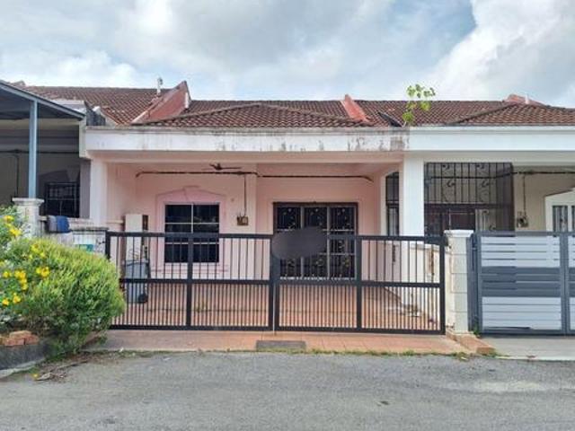 Terraced House for sale in Sendayan Village, Negeri Sembilan