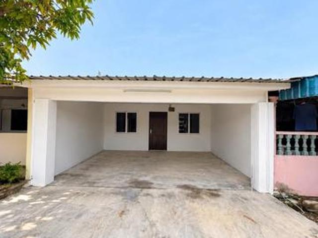 Terraced House for sale in Port Dickson