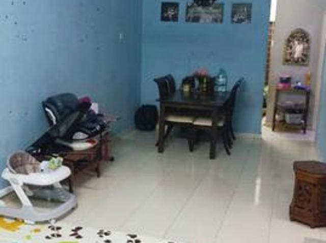 Terraced House for sale in Tanjong Karang, Selangor