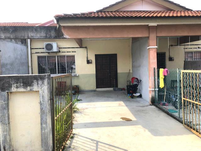 Terraced House for sale in Banting, Selangor