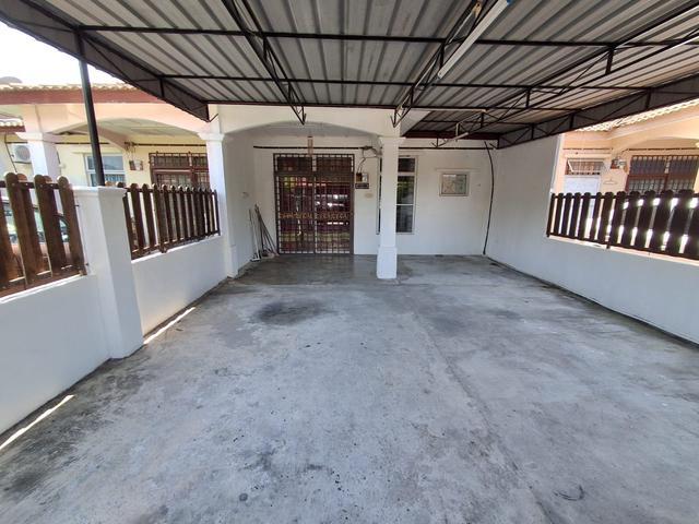 Terraced House for sale in Banting, Selangor