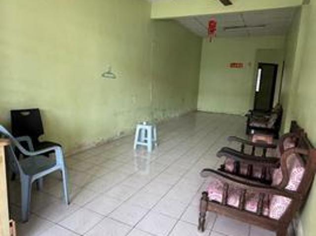 Terraced House for sale in Malaka