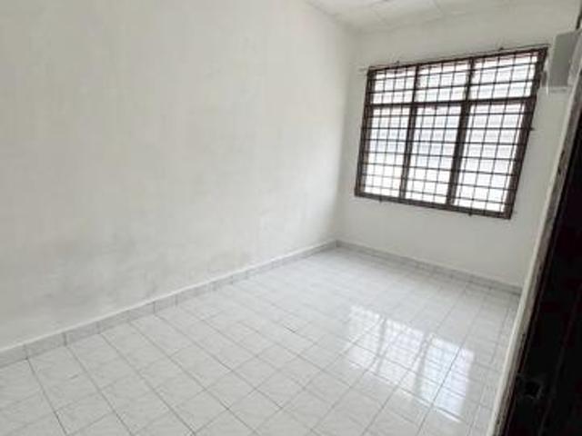 Terraced House for sale in Ulu Tiram, Johor