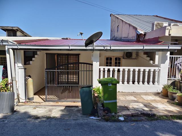 Terraced House for sale in Country Heights Damansara, Kuala Lumpur